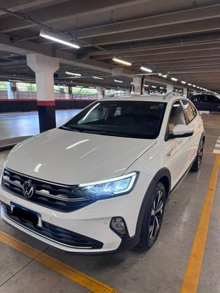 VOLKSWAGEN NIVUS 1.0 200 TSI TOTAL FLEX HIGHLINE AUTOMÁTICO